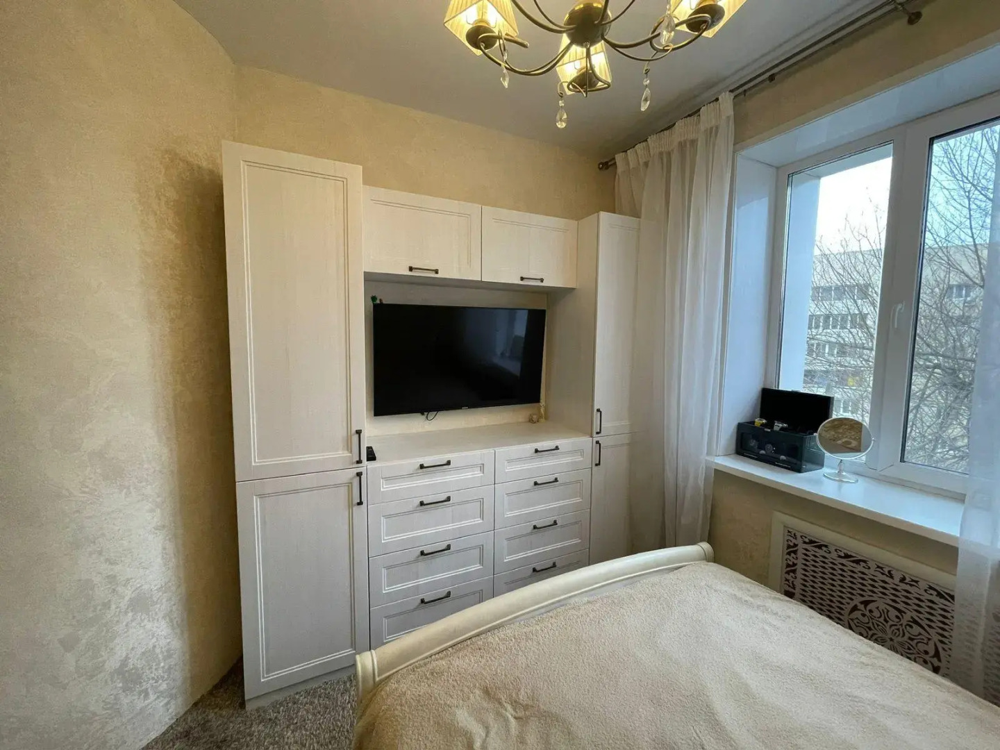 Апартаменты на улице Прапорщика Комарова 52