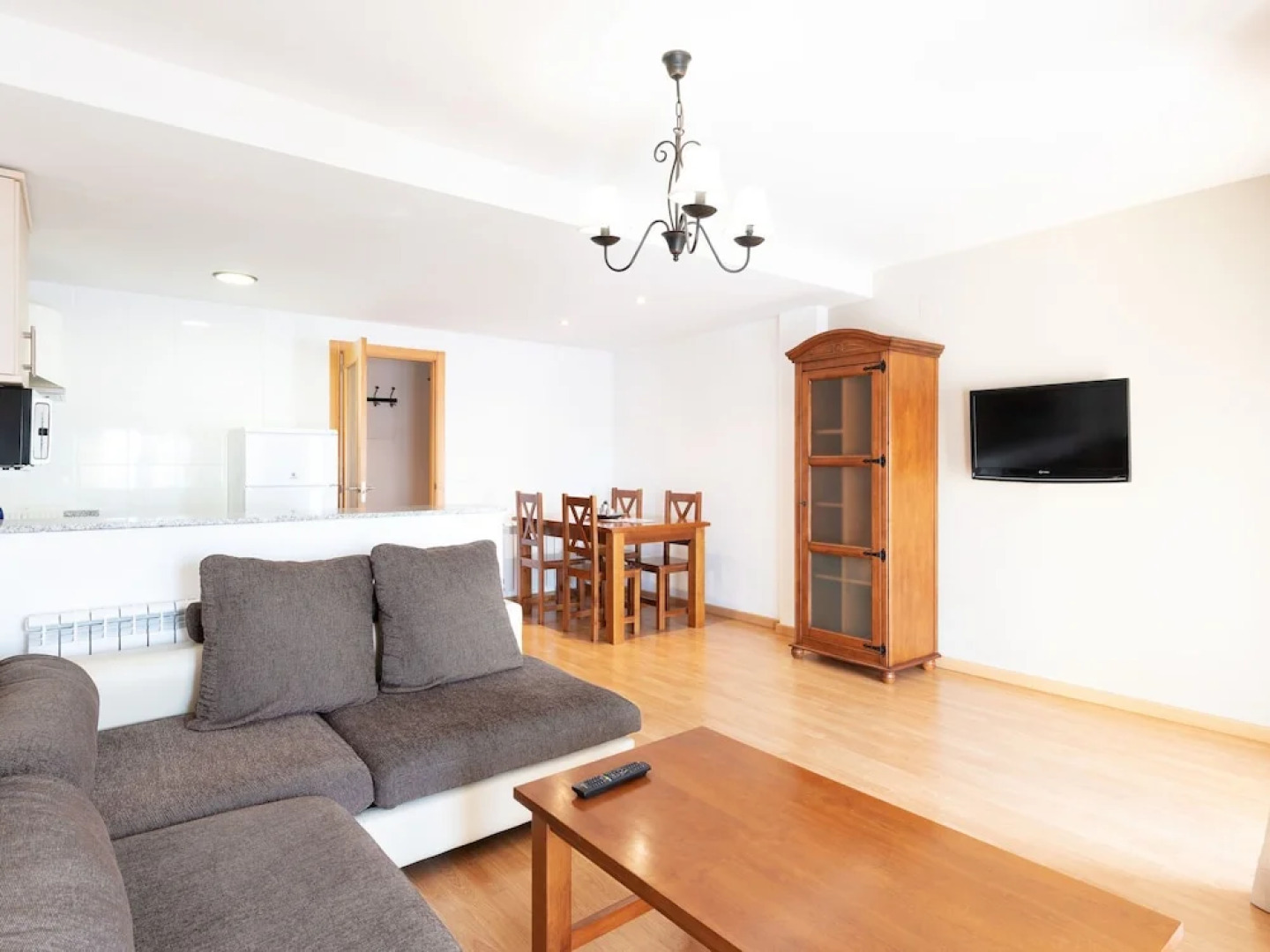 Boutique Holiday Home in Foz do Douro,porto With Sea Nearby