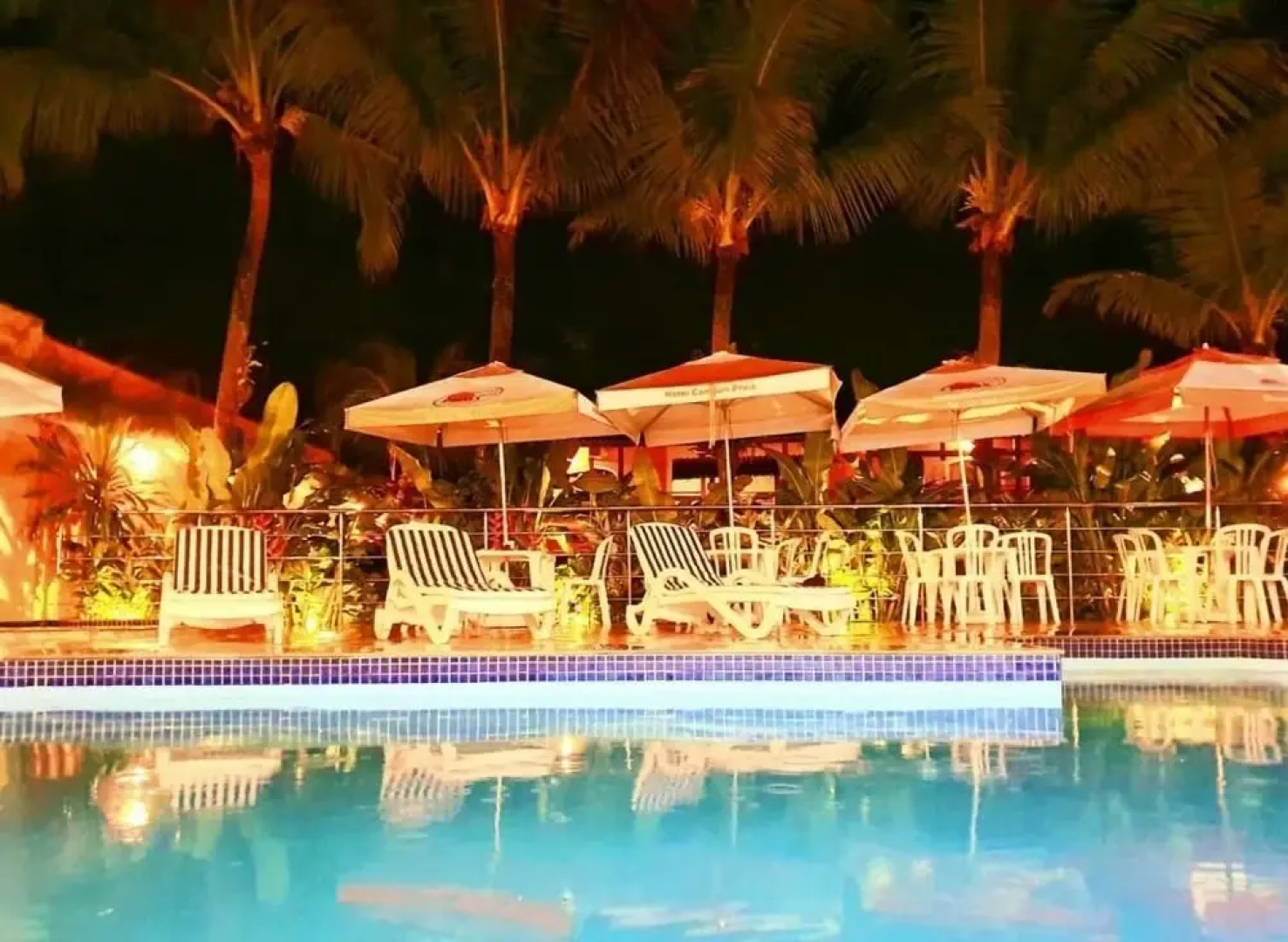 Hotel Camburi Praia