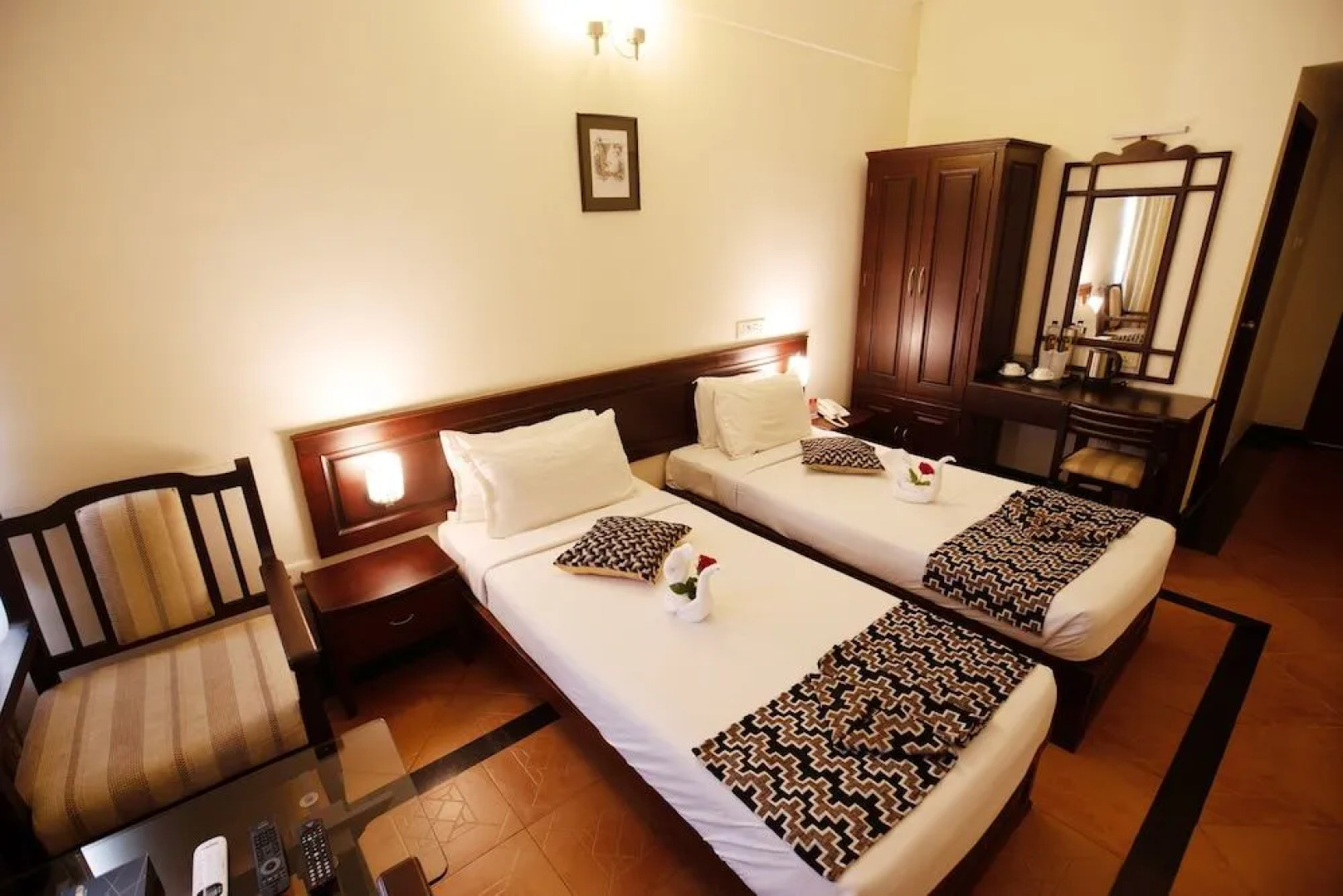 Hotel Pookodans International