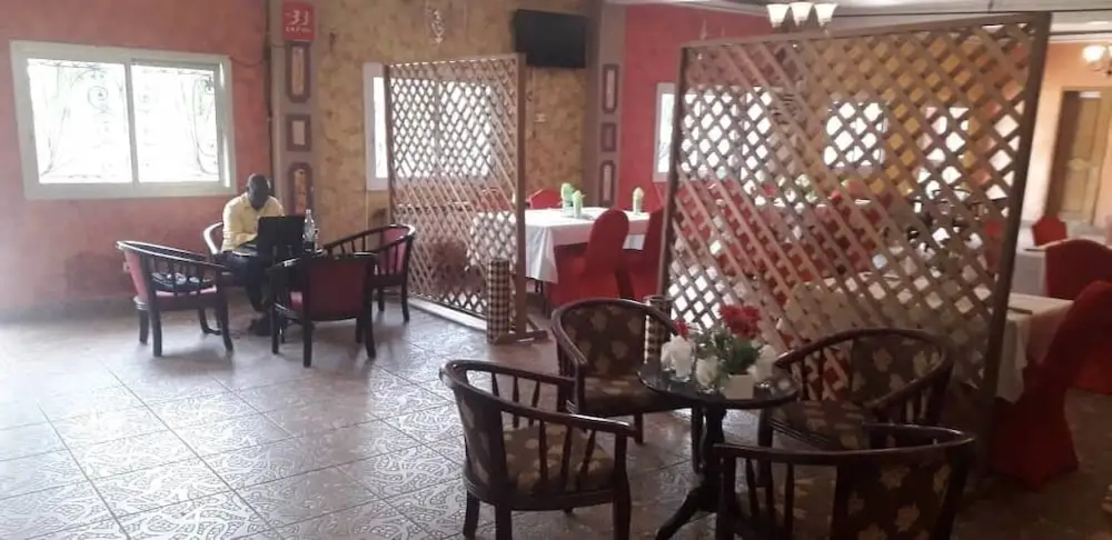 New Town Palace Hotel