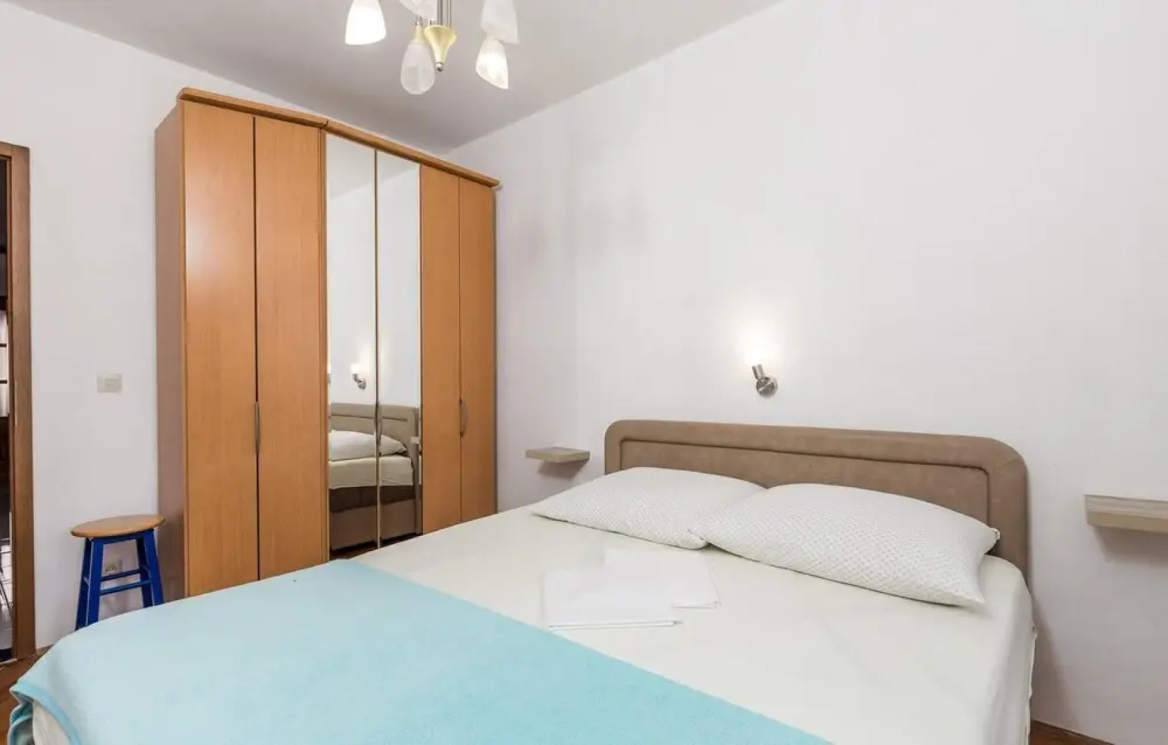 Stunning Home in Sv Juraj With Wifi and 2 Bedrooms