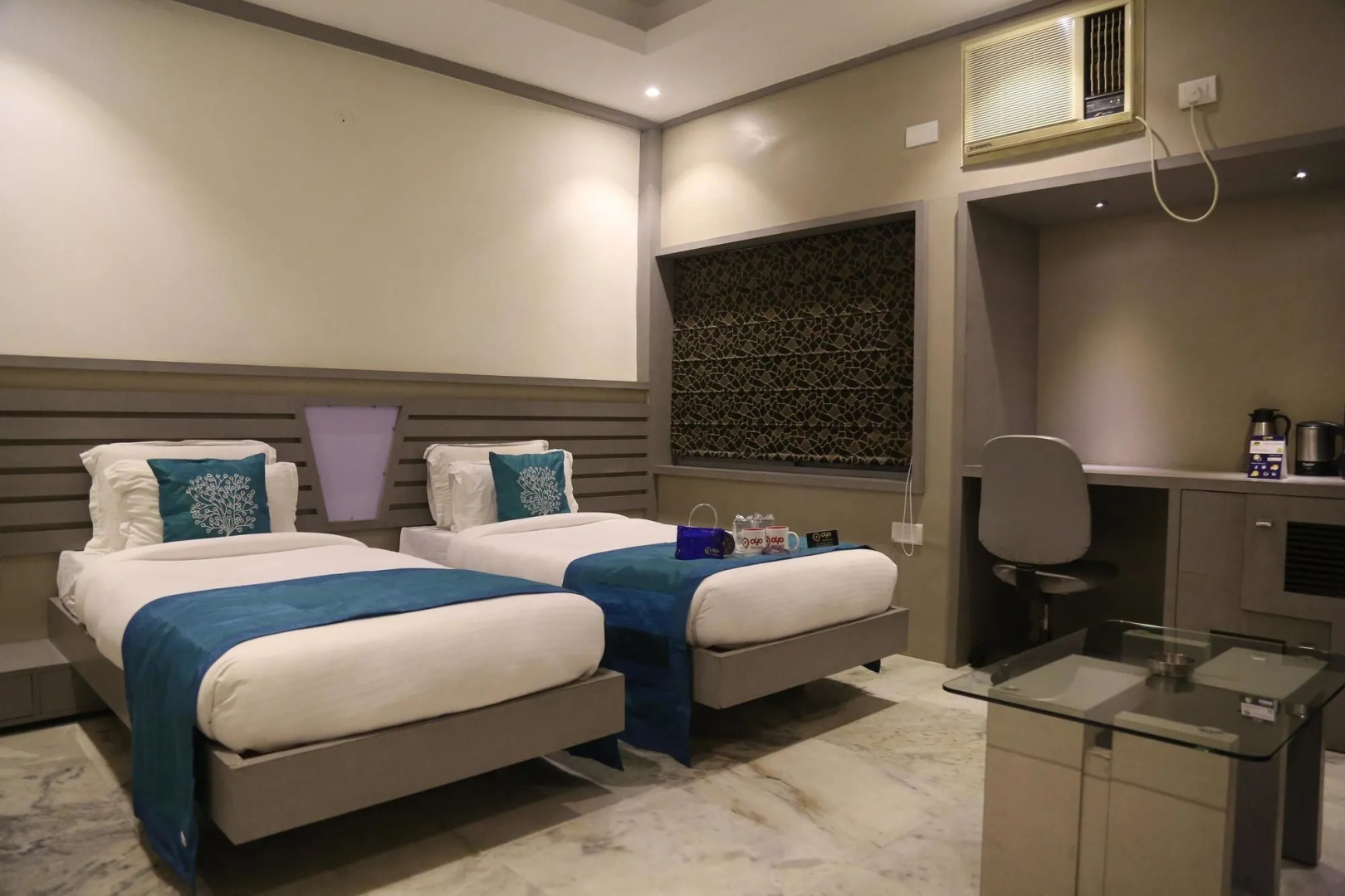 OYO 1545 Hotel Shivani International
