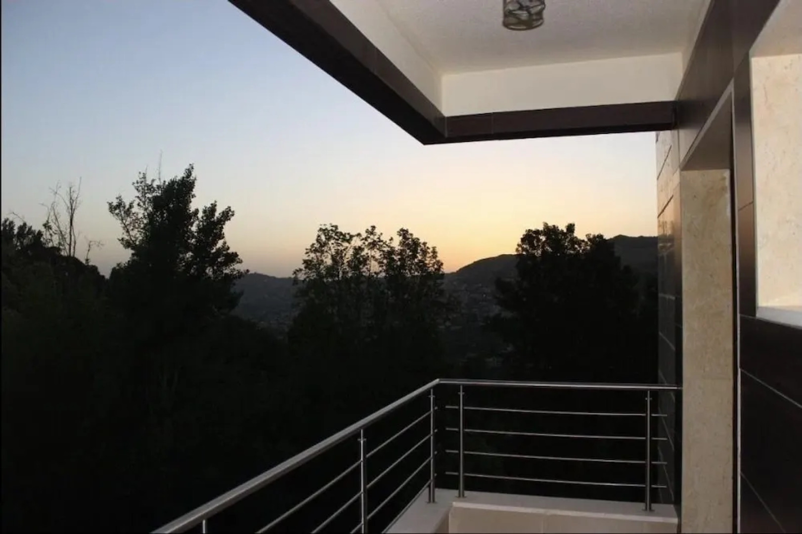 Austria Luxury Apartments, Faraya