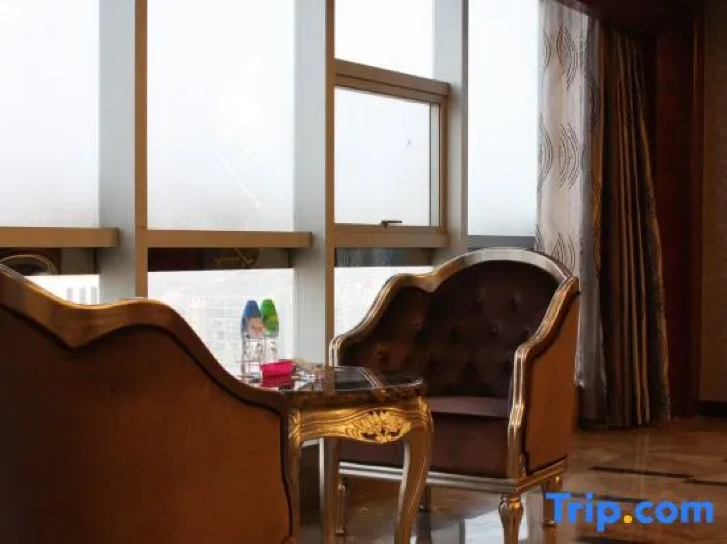 Tokang International Hotel