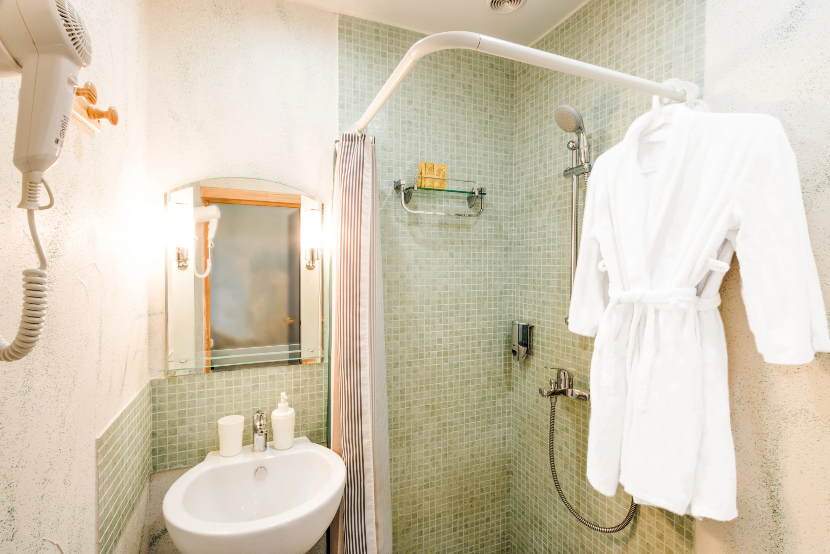 GhOtel На Невском