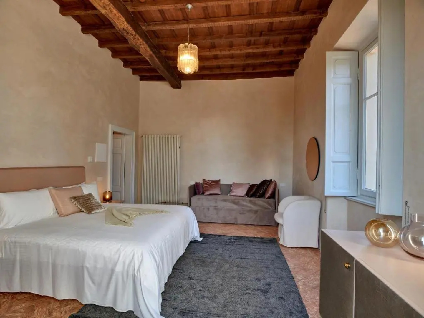 Dandelion Como Suites & Park