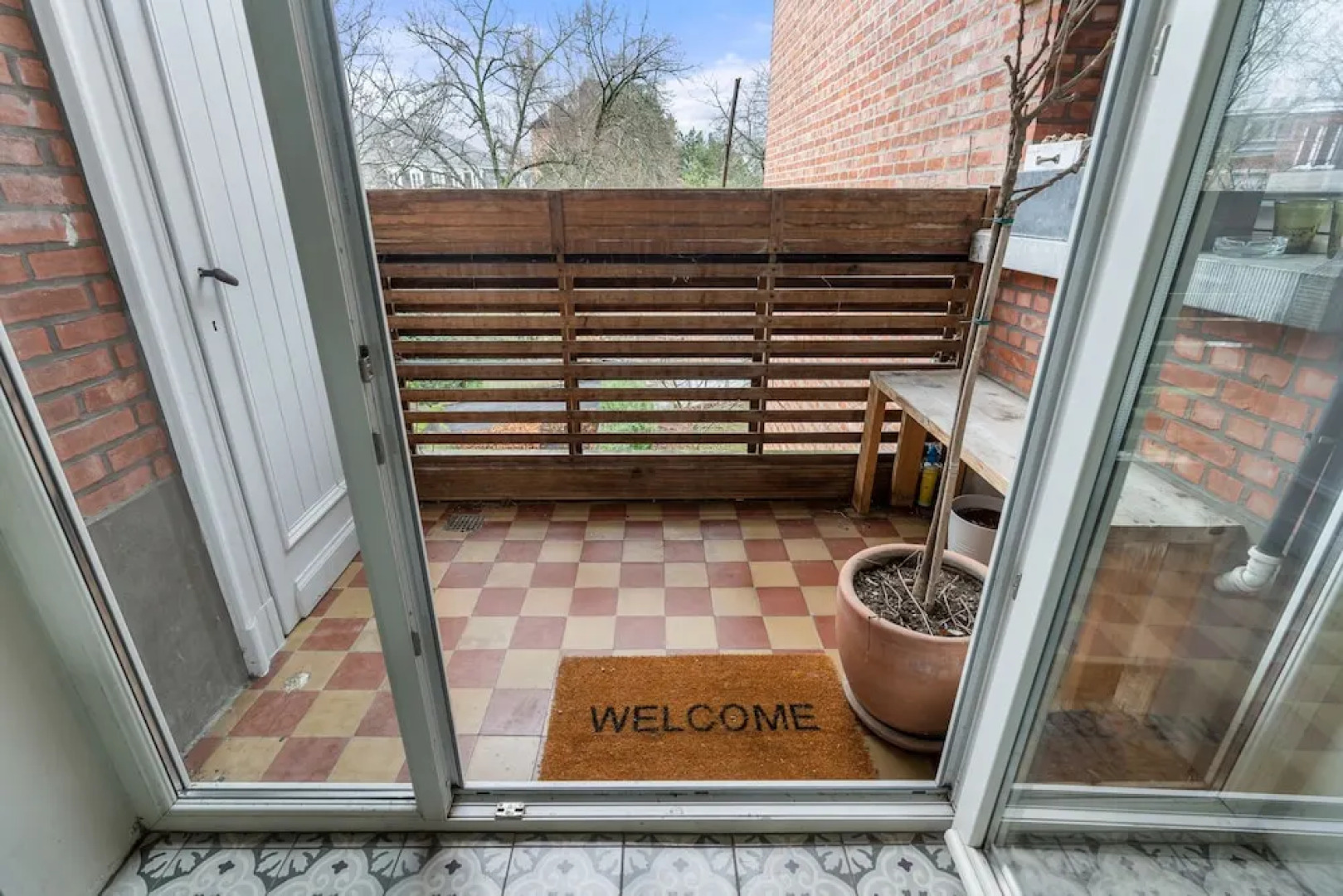 Luxurious Modern Apartment in Antwerp, Belgium