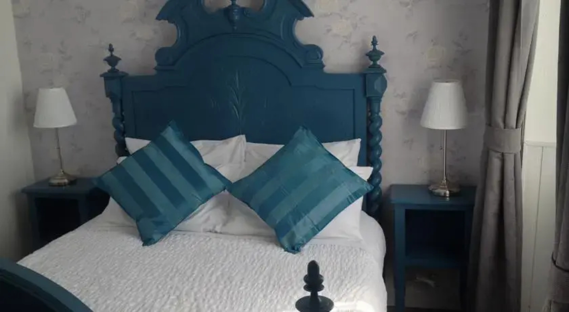 Le Petit Dragon Rouge