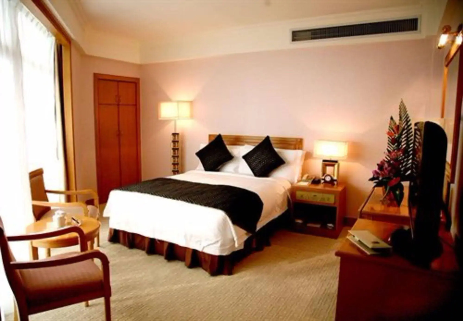 Langfang International Hotel