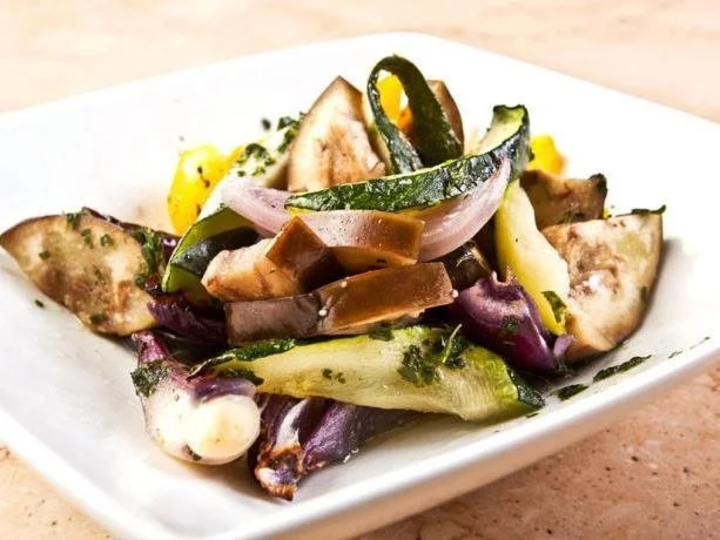 Waterfront Lodge Hotel