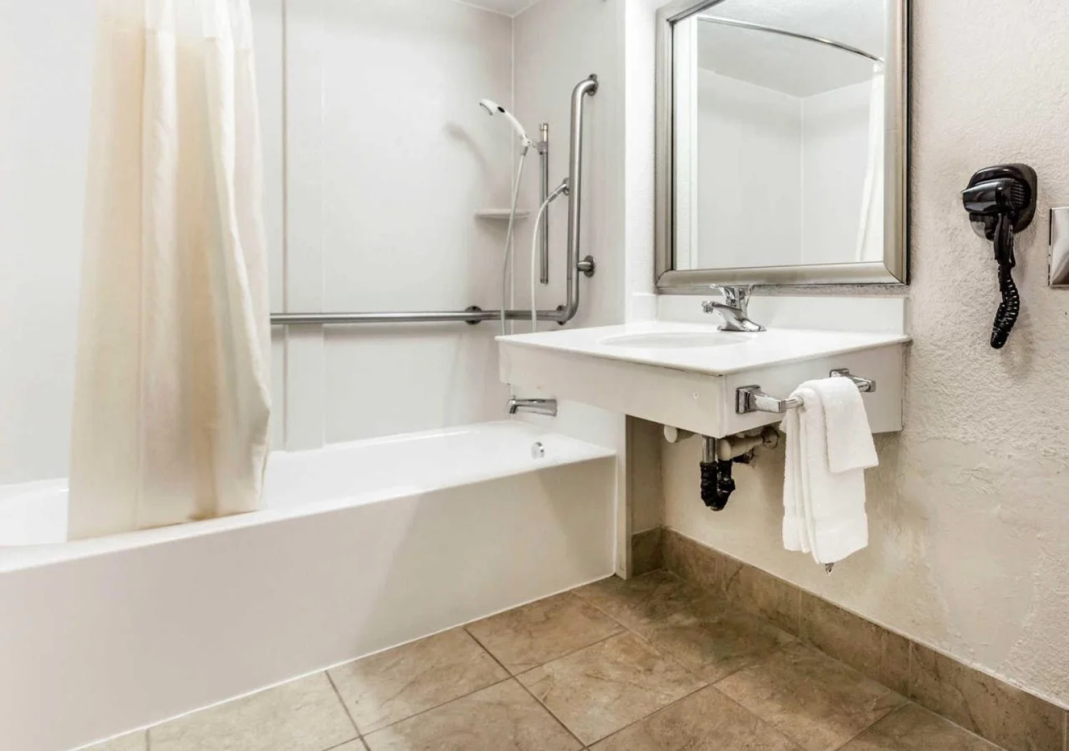 Quality Inn Charlotte Airport