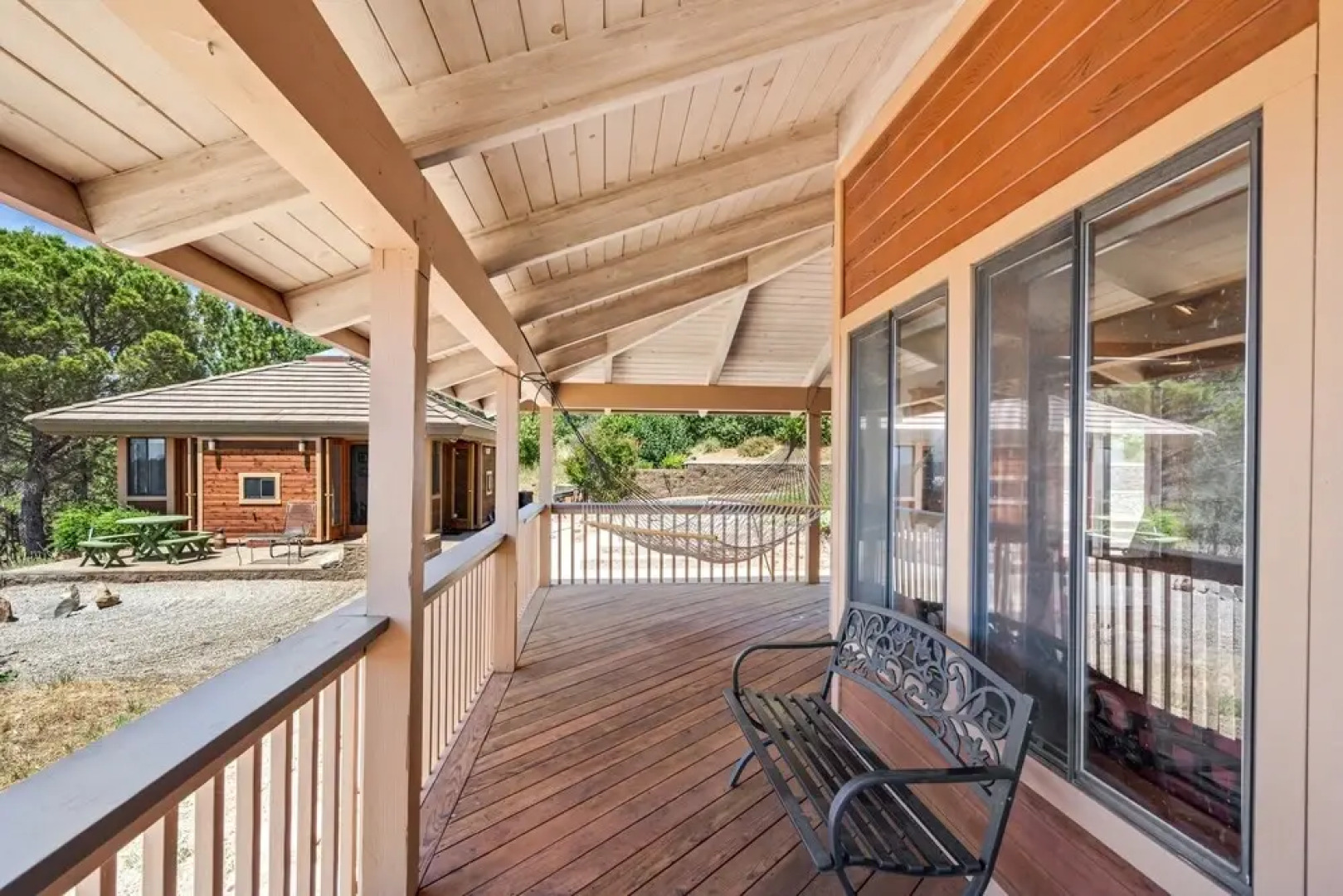 Priest Ranch - Peaceful Home With Pool 3 Bedroom Home