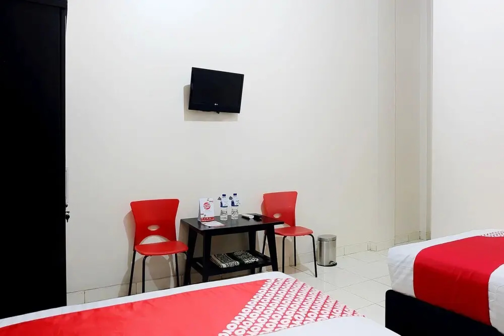 OYO 1426 Assyifa Hotel