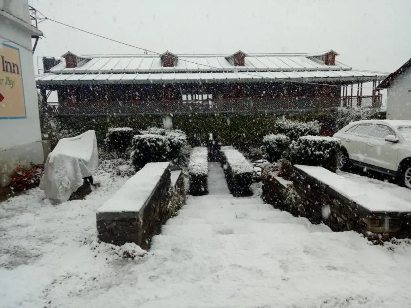 Kausani Best Inn