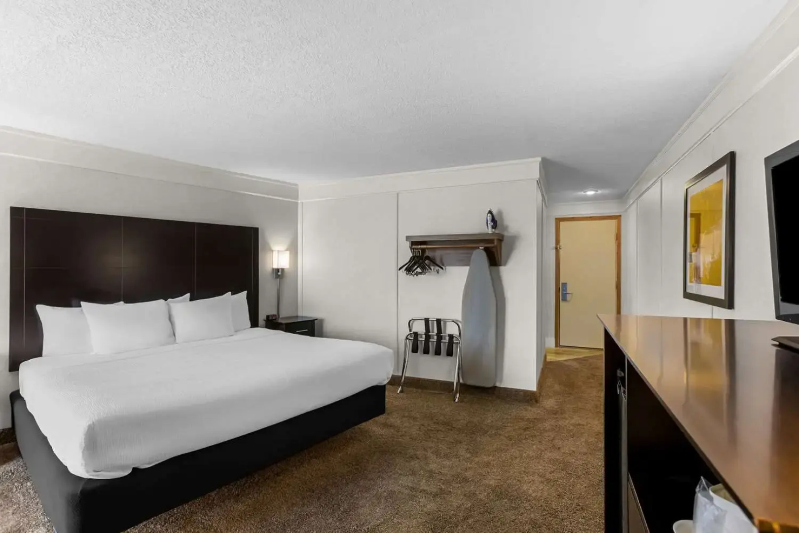 Quality Inn Lakefront