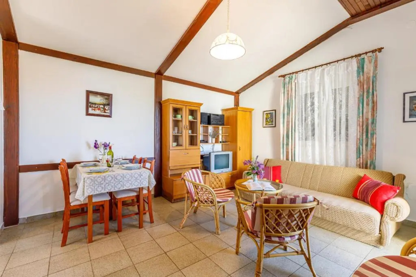 Beachfront House Nada