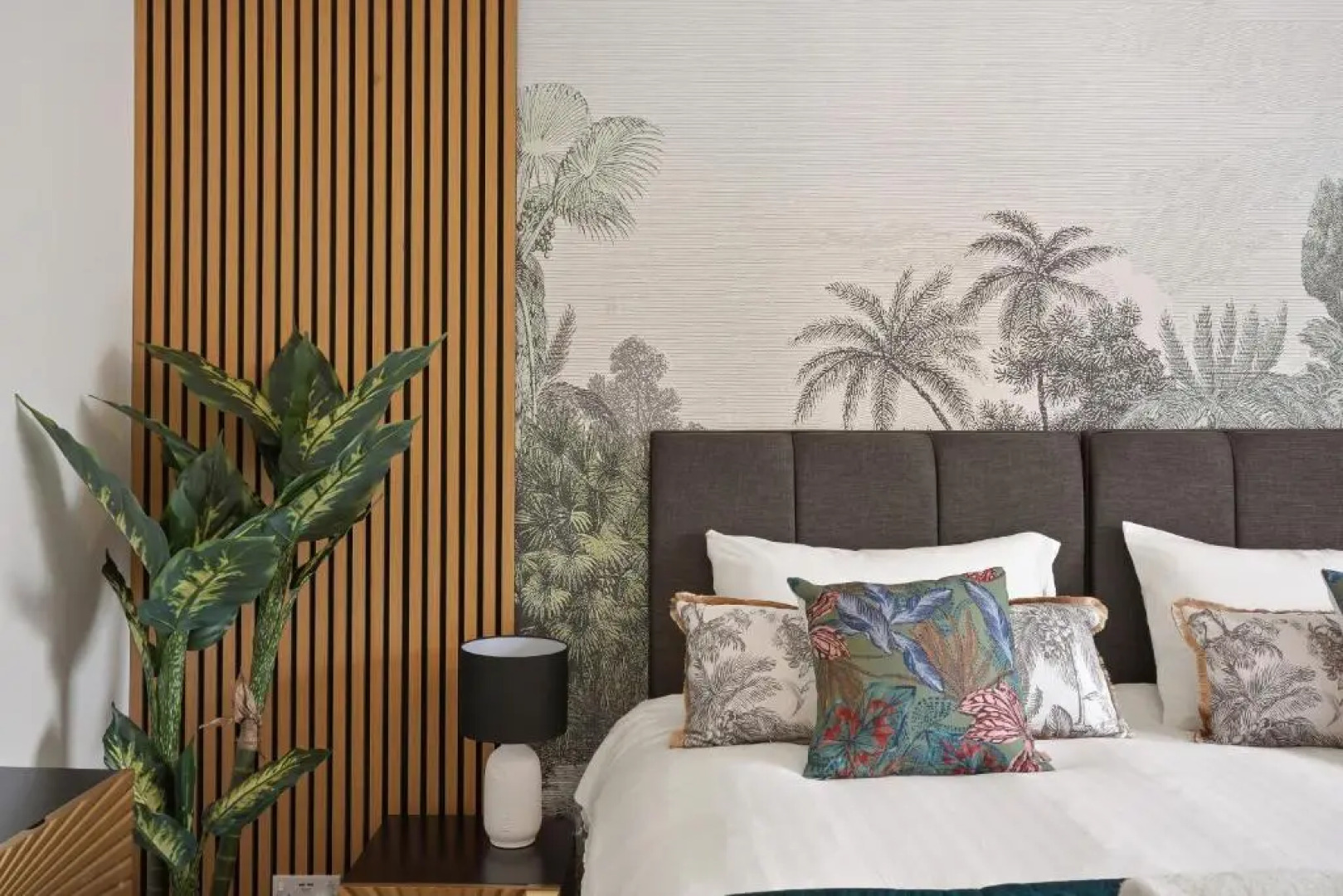 Tropical Inspired 2-Bedroom Flat