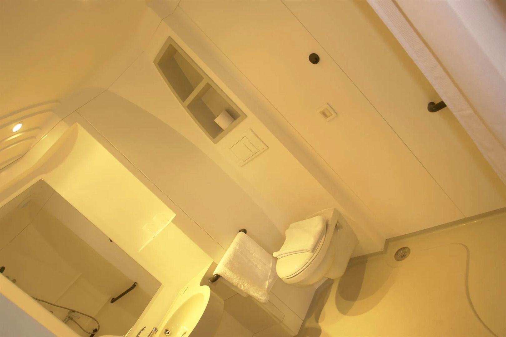 Brit Hotel La Bonne Etape