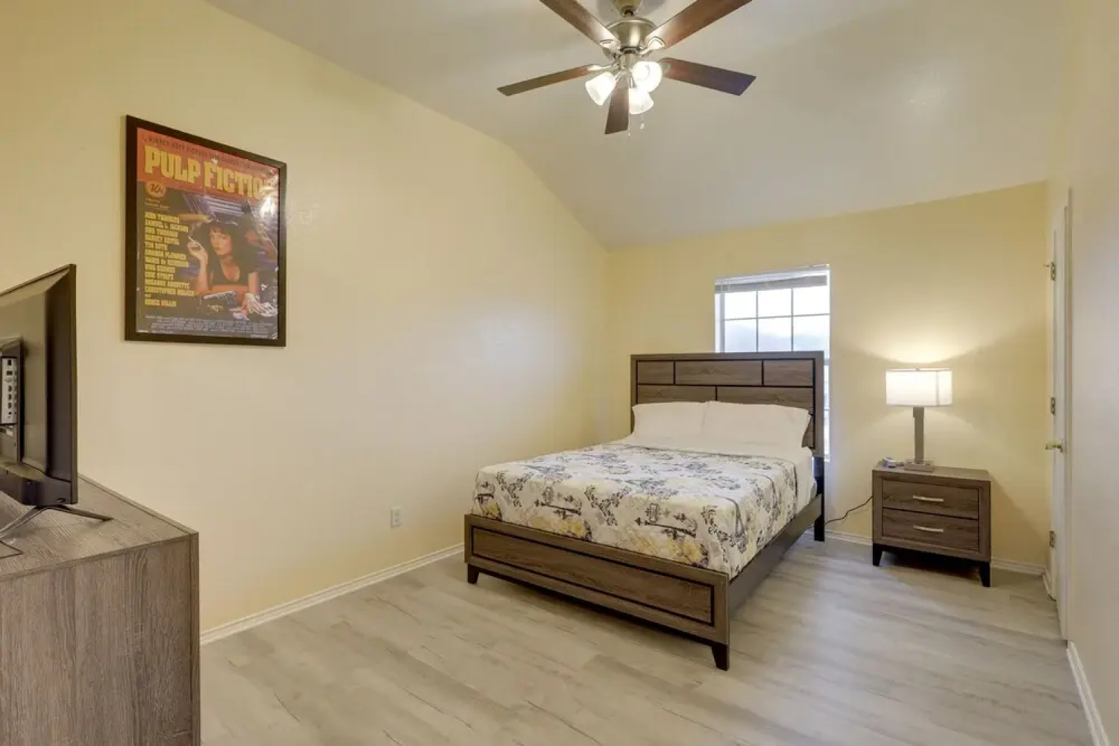 ~ 2 Blocks to Shops: Quaint Killeen Townhome!