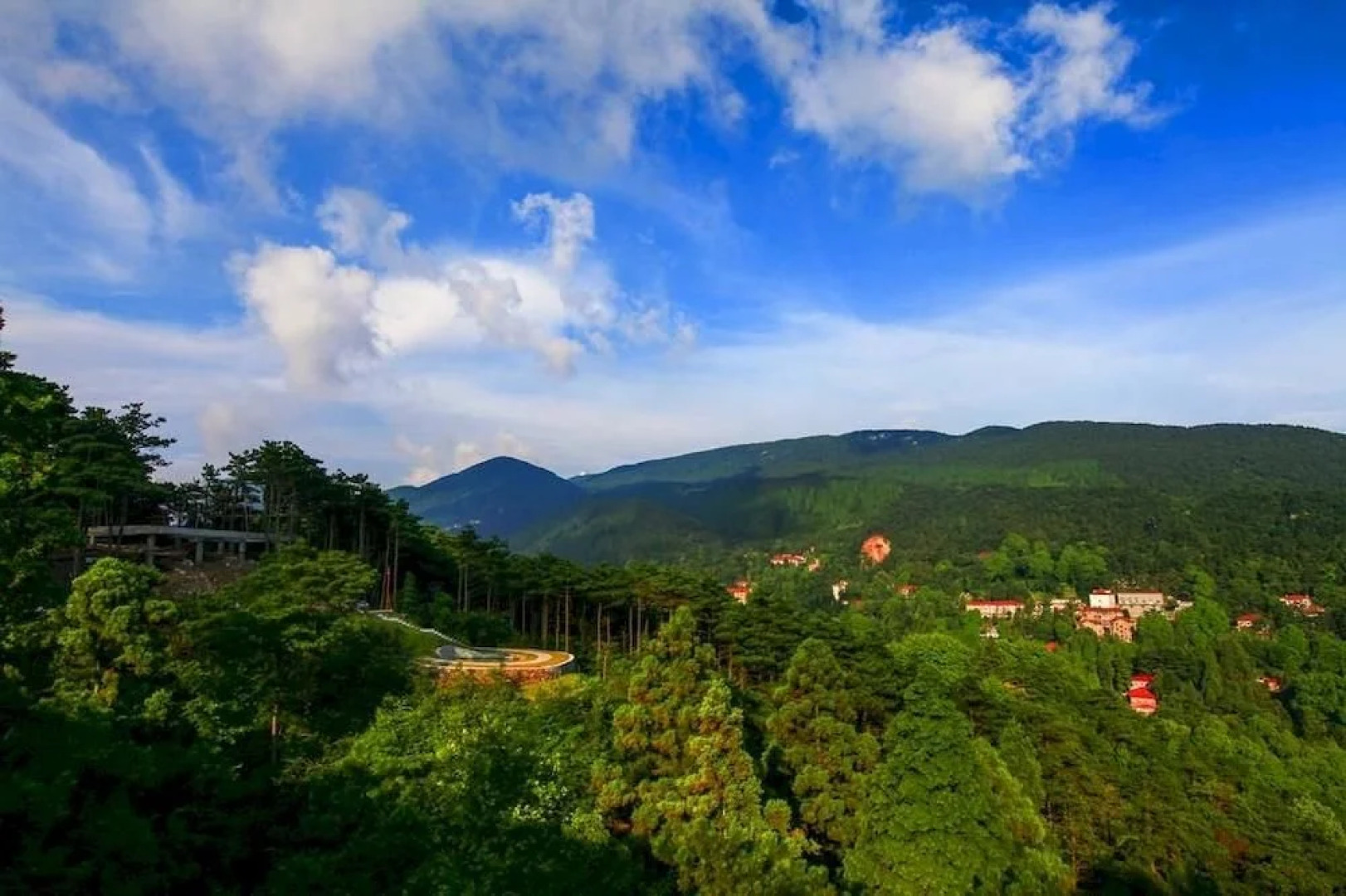 Mount Lu No. 7 Xiangshanyuan Holiday Hotel