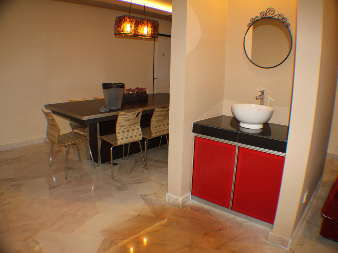 Bercham Vacation House