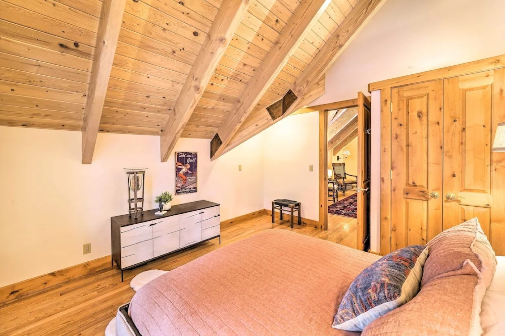 Serene Sun Valley Home w/ Hot Tub & Mtn Views