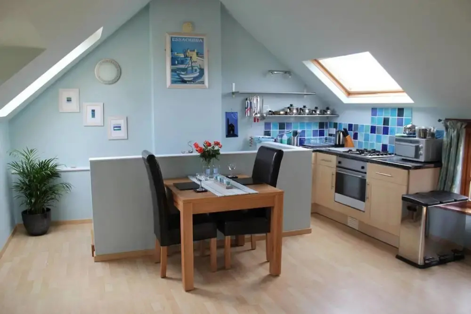 1-Bed Apartment Sleeps 2 - Patio -Bbq - Hot Tub