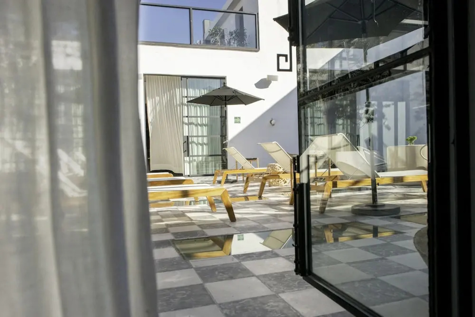 Doce18 Concept House