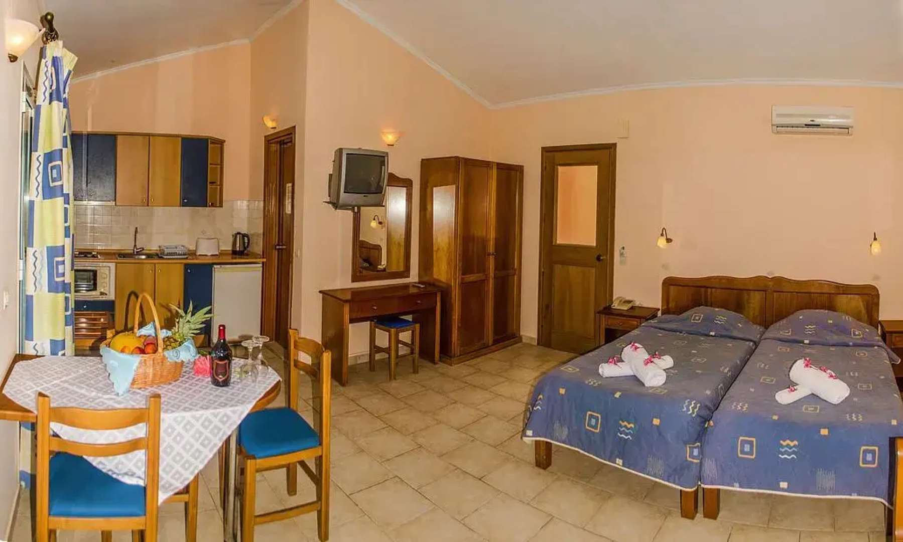 Orestis Apartments