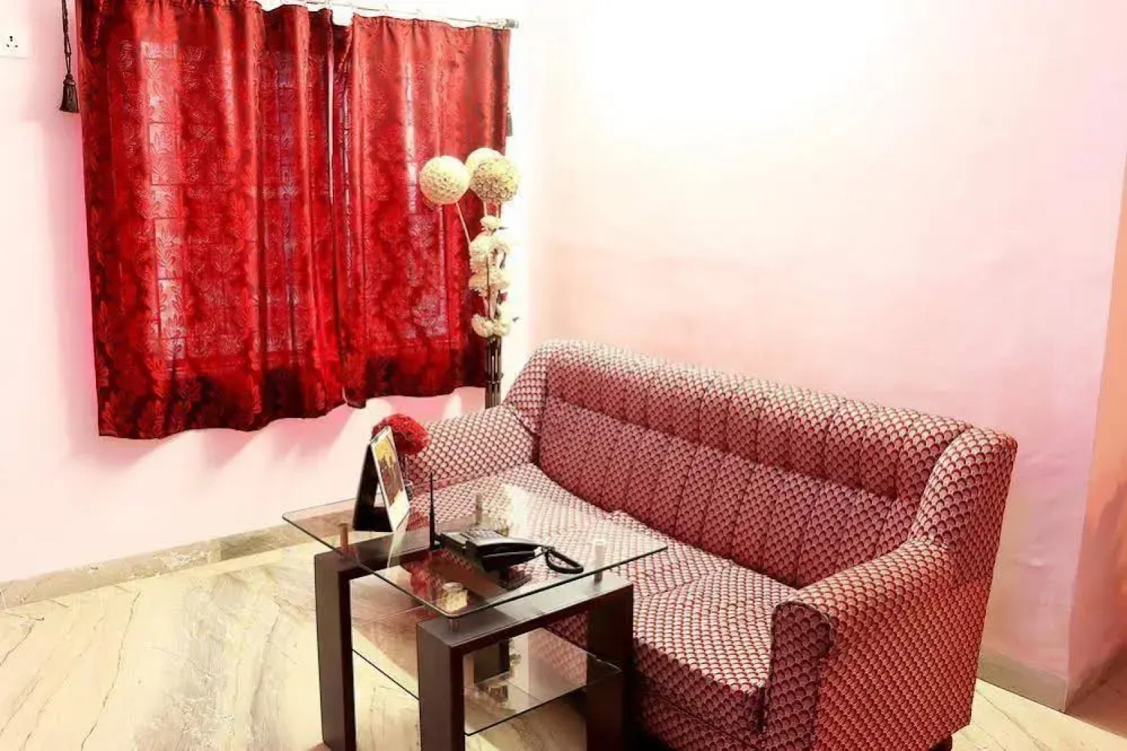 OYO Apartments New Town Axis Mall