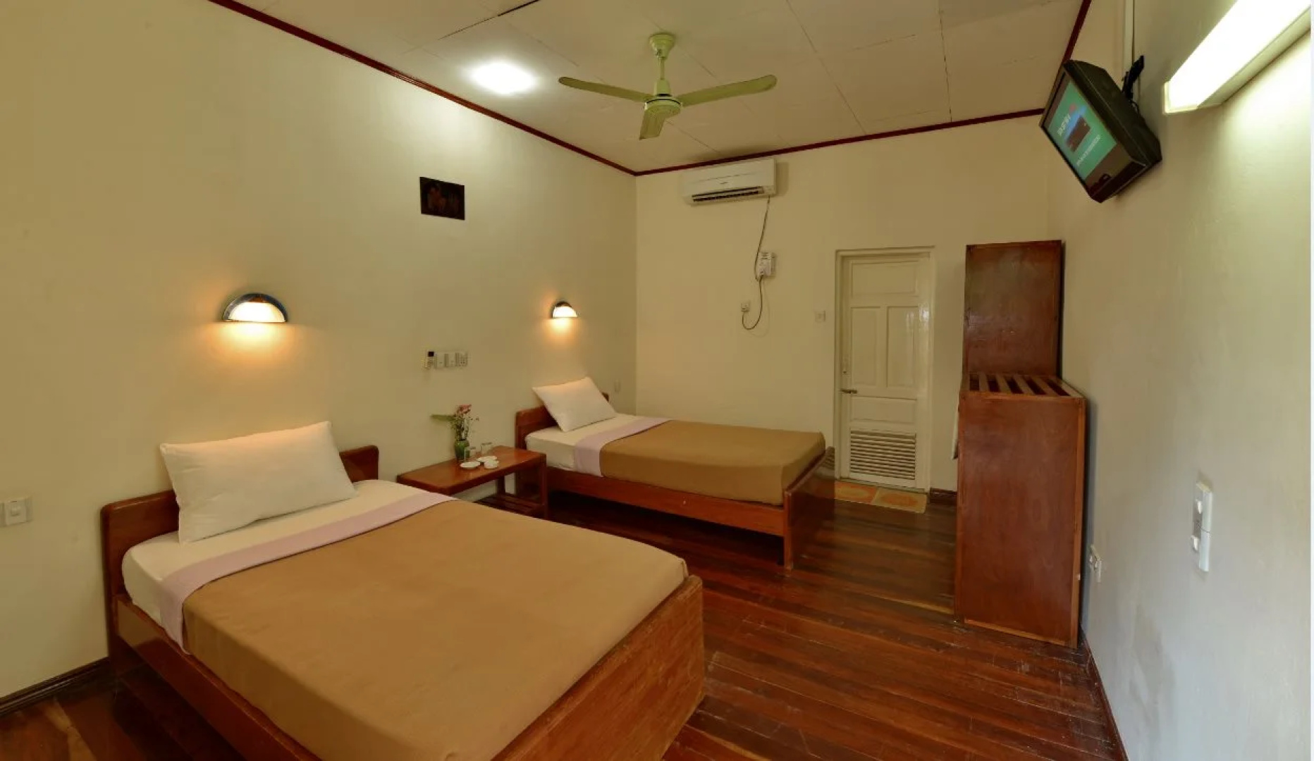 New Park Hotel