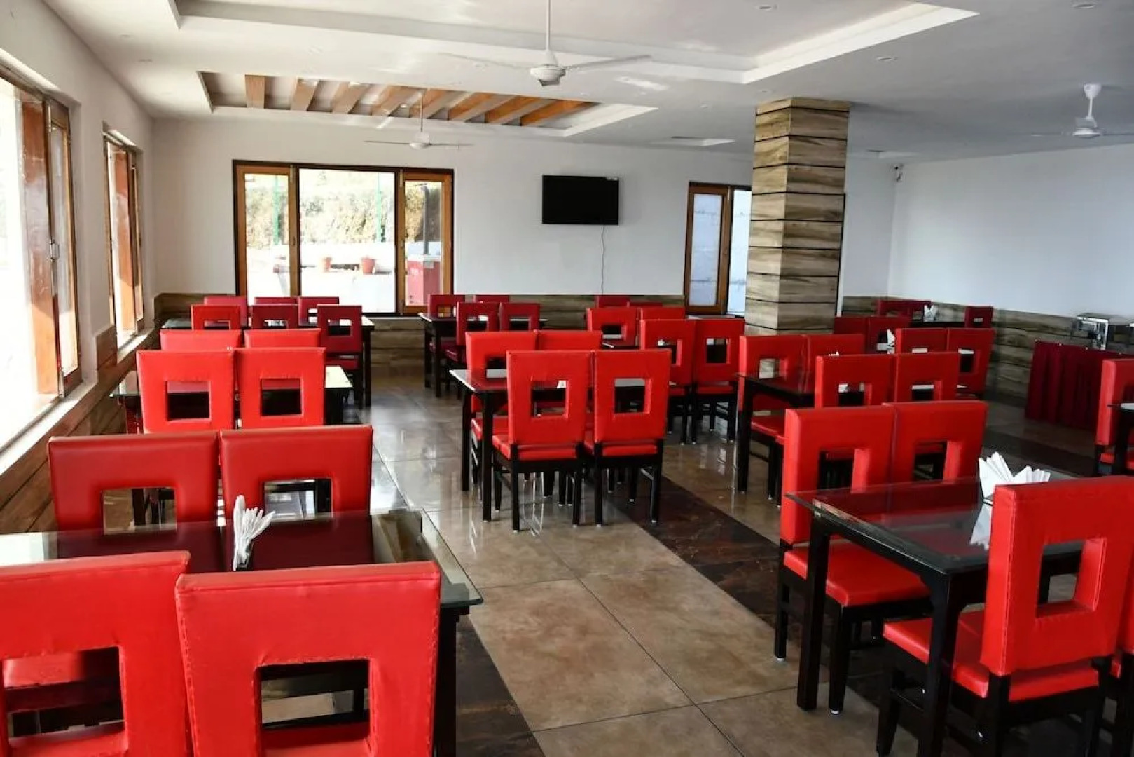 Hotel Flyers Paradise