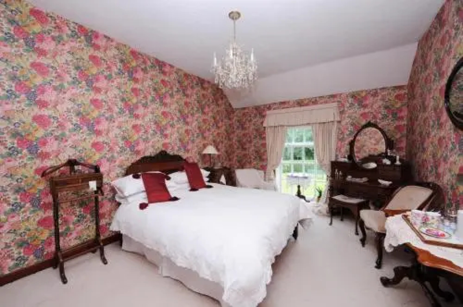 Fortwilliam Country House