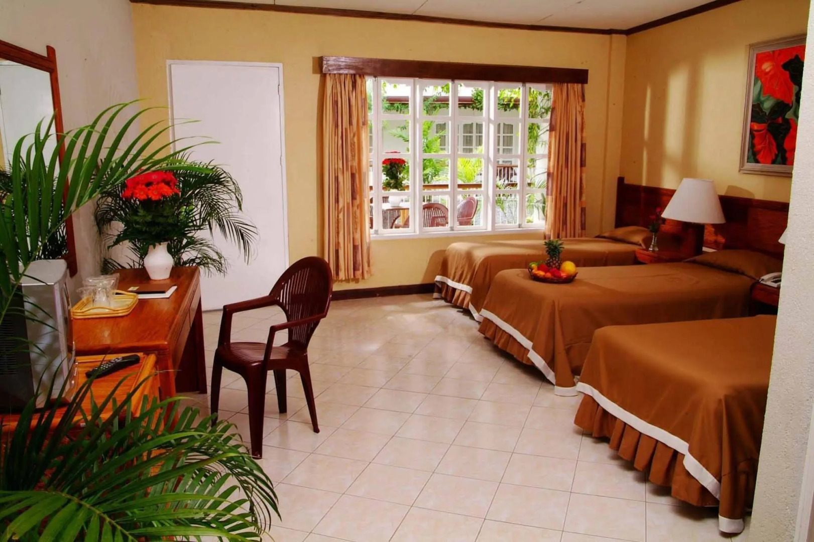 Almont Inland Resort