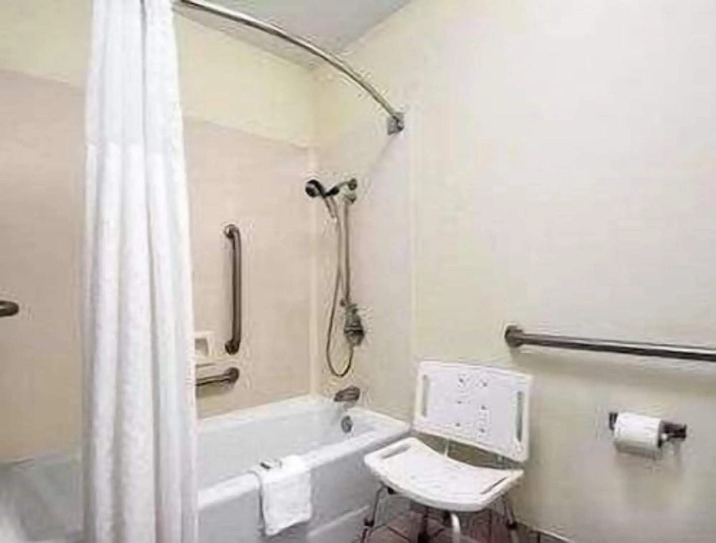 Baymont Inn and Suites - Florence