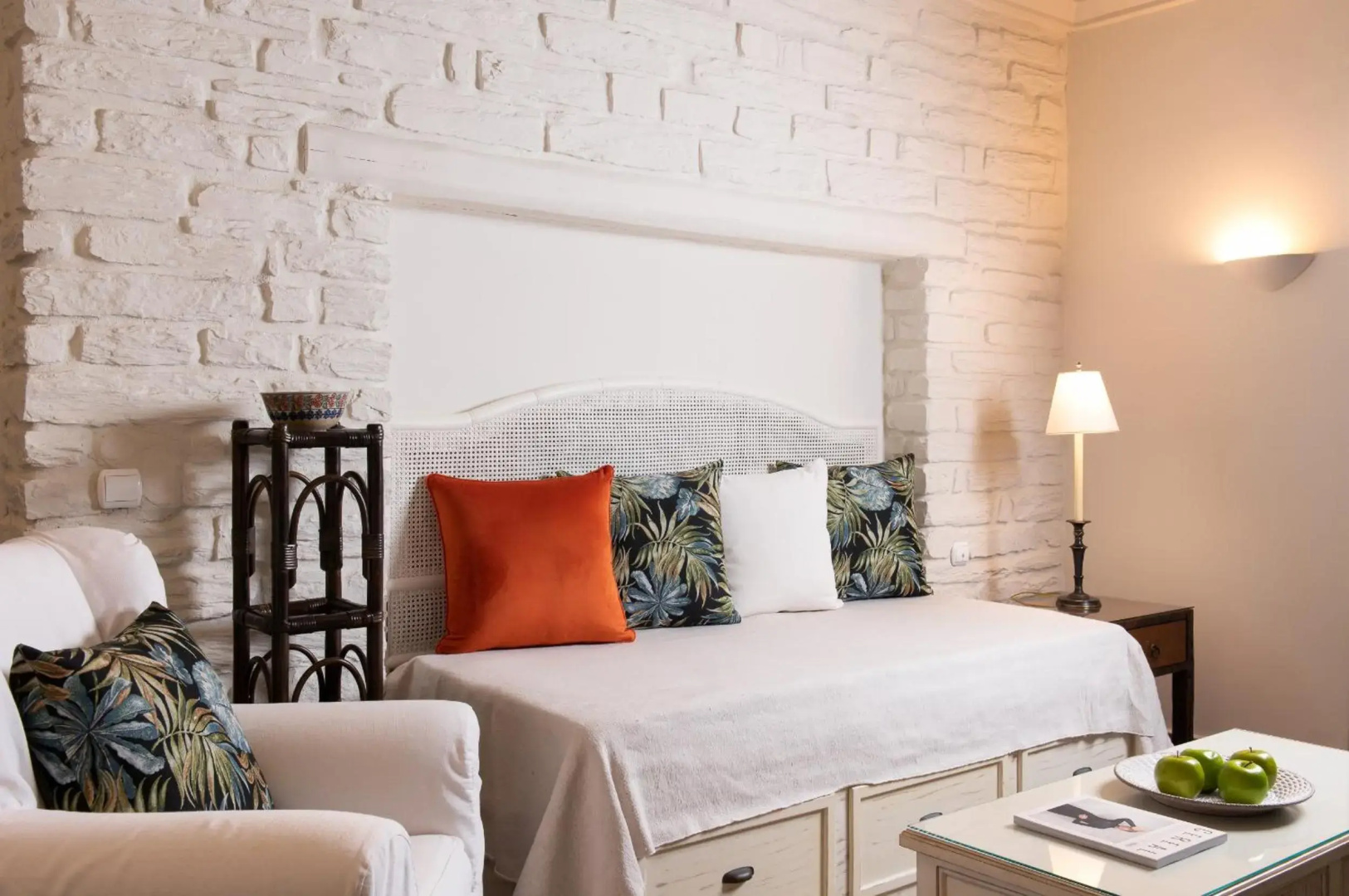 Porto Kea Suites