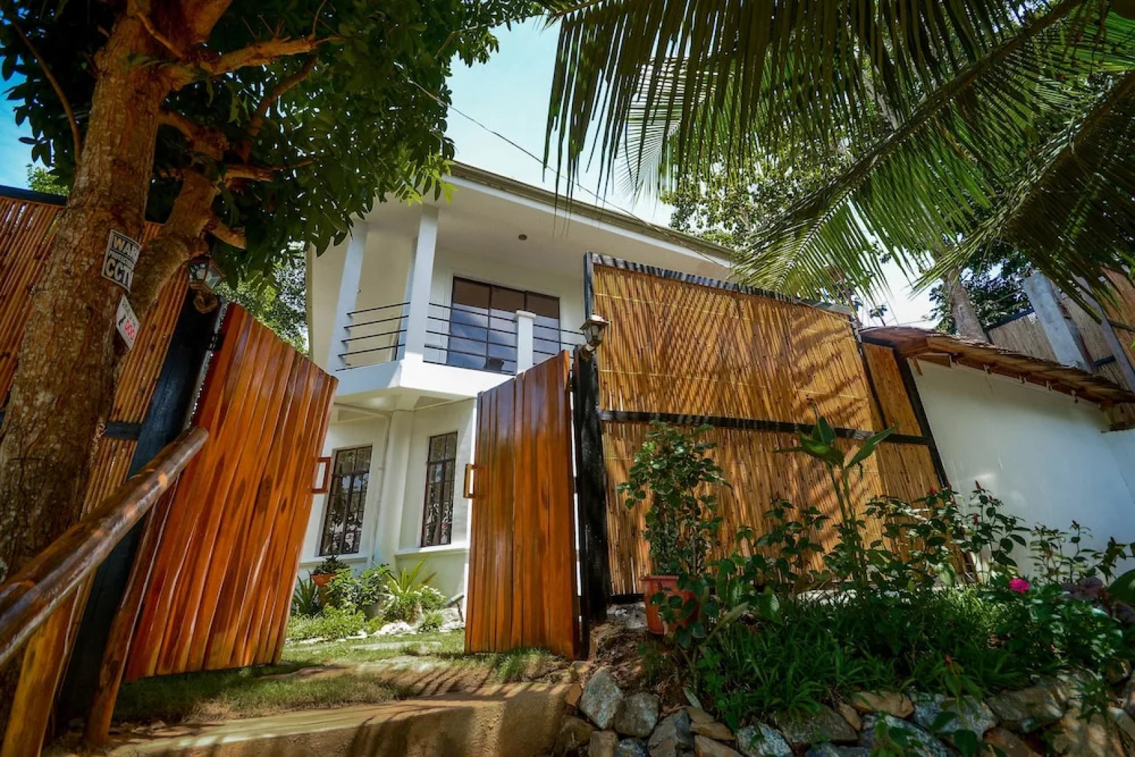 Hilltop Pool and Villa