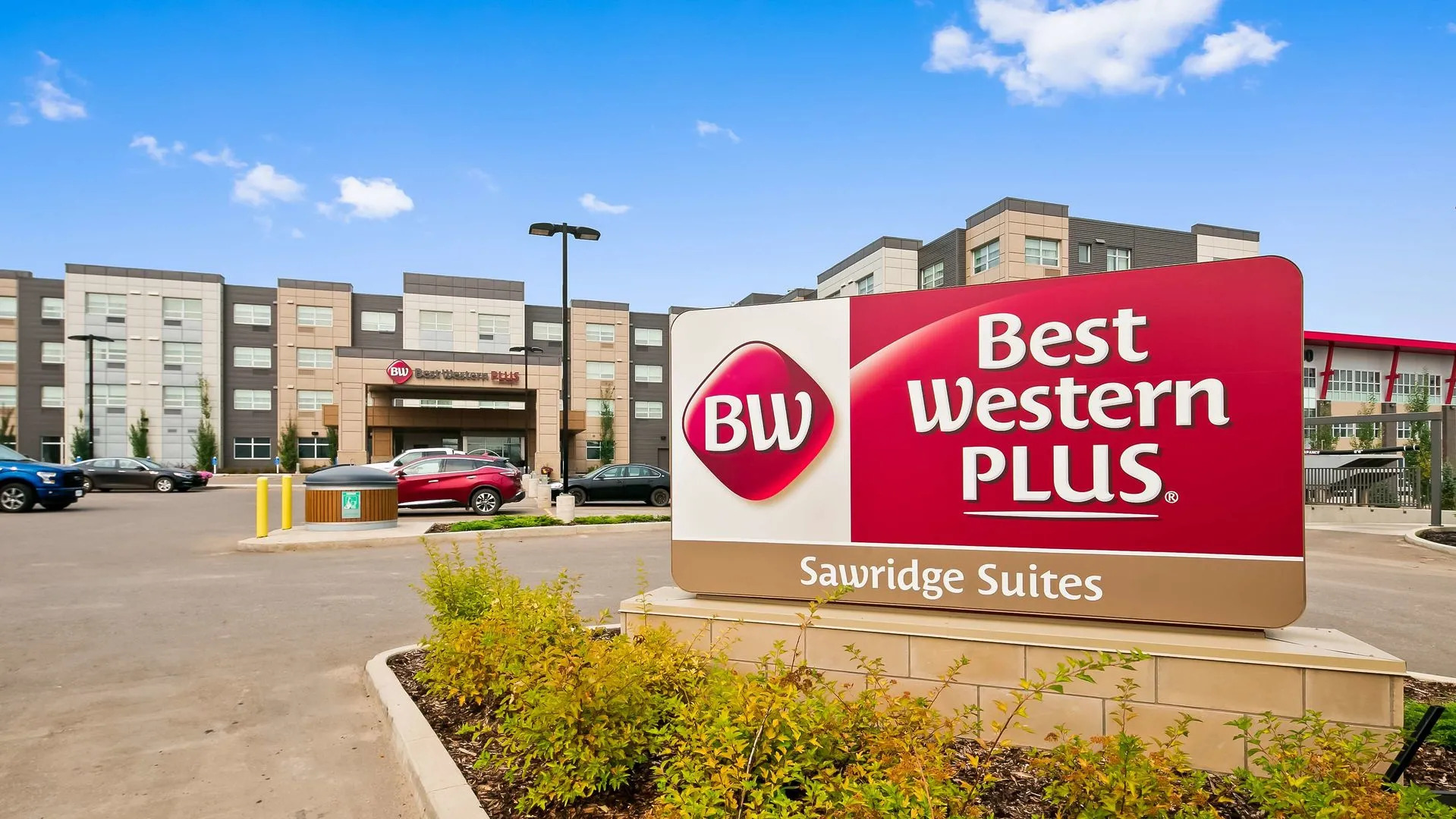 Best Western Plus Sawridge Suites