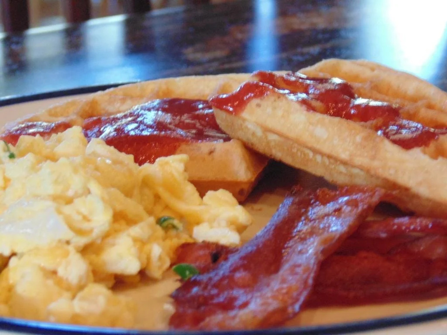 TimberWolf Lodge B&B