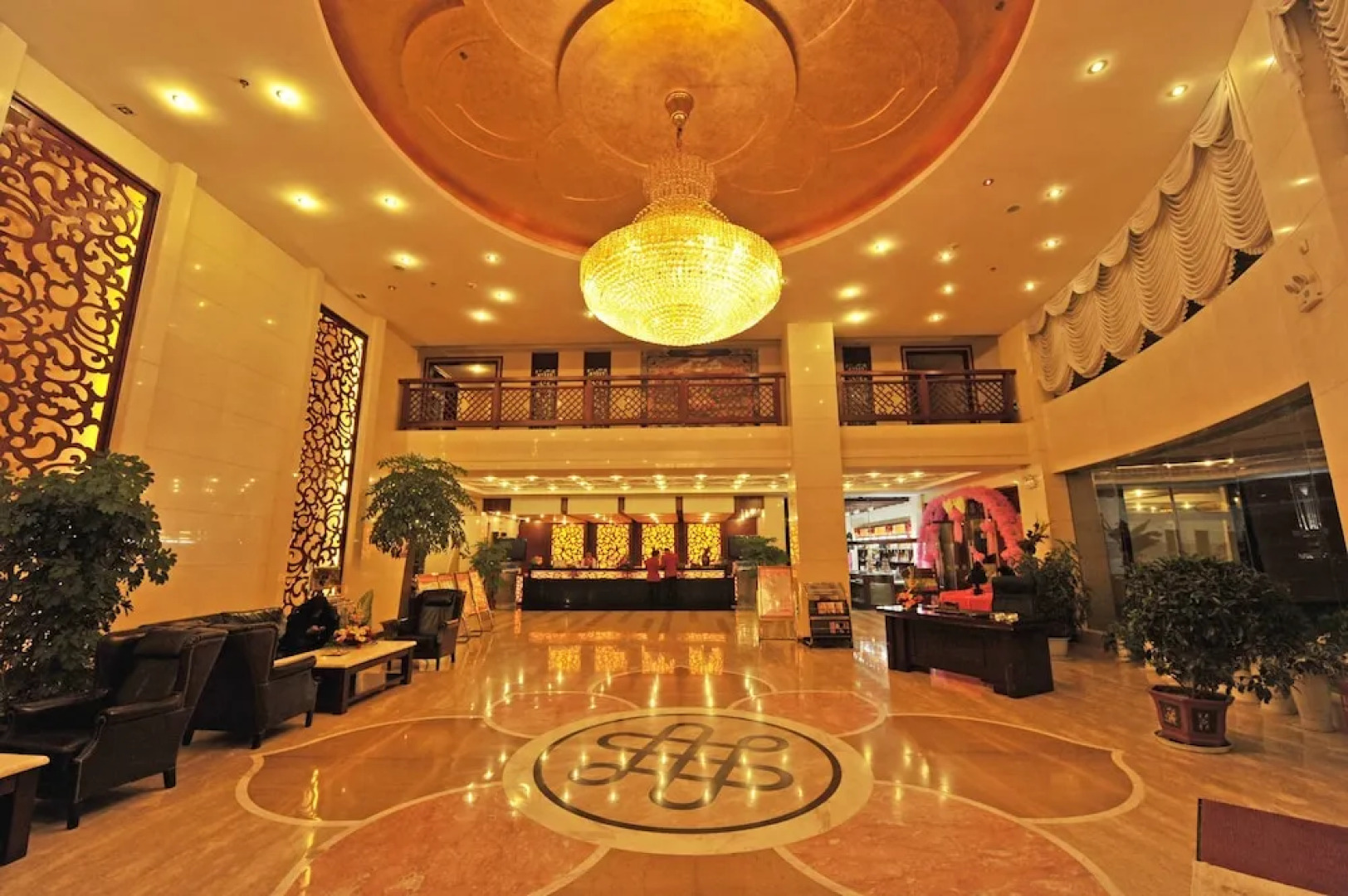 Shangri-La Original Density Hotel