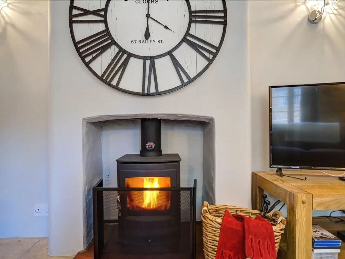 Hollytree Cottage, Chipping Norton