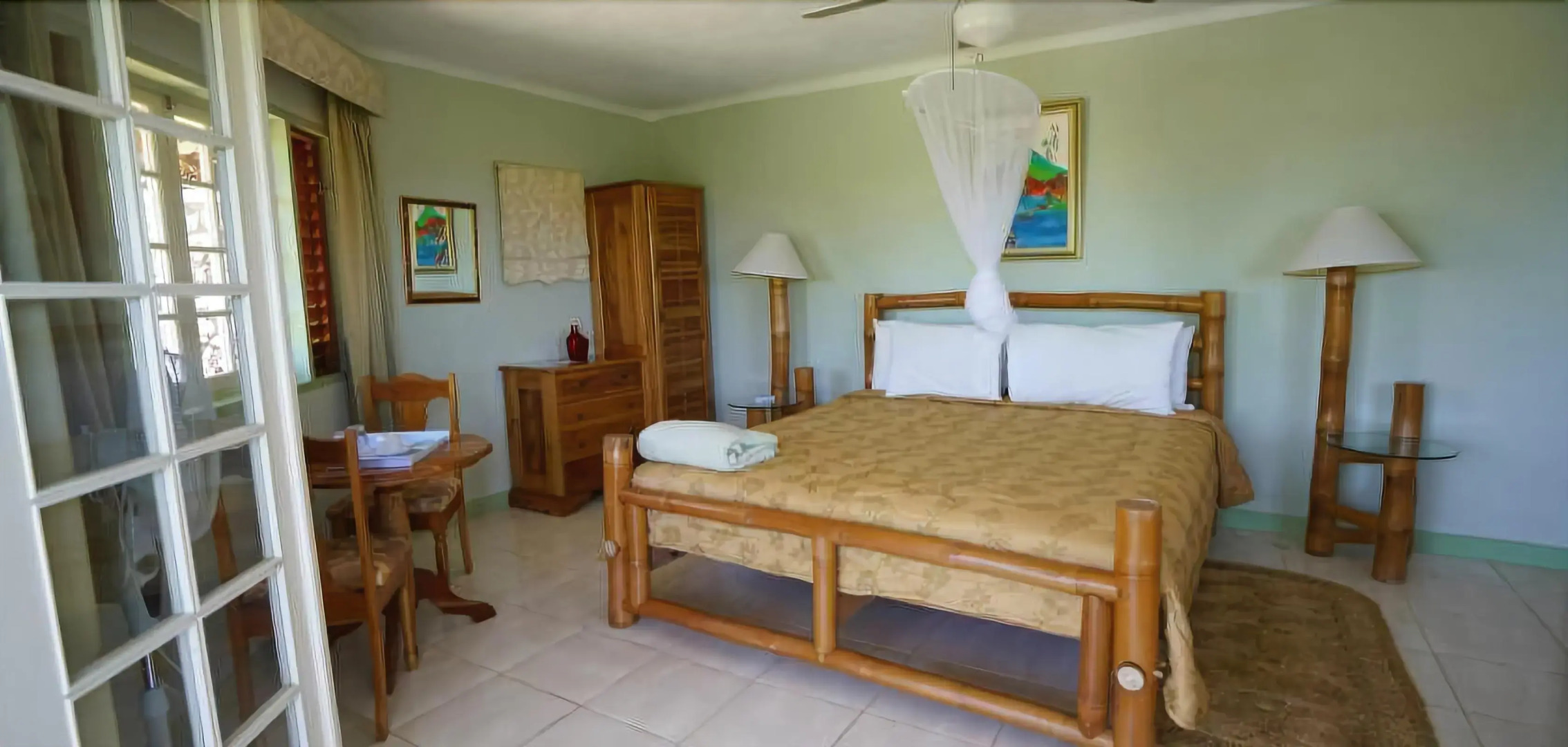Pimento Lodge