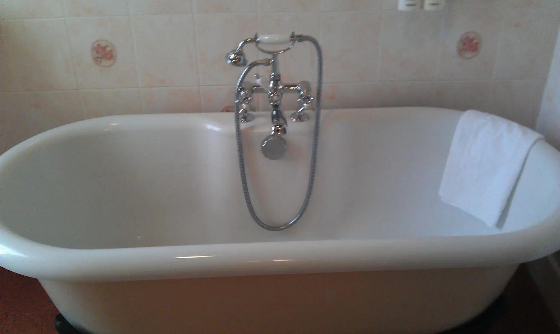 OYO Kirkconnel Hall Hotel