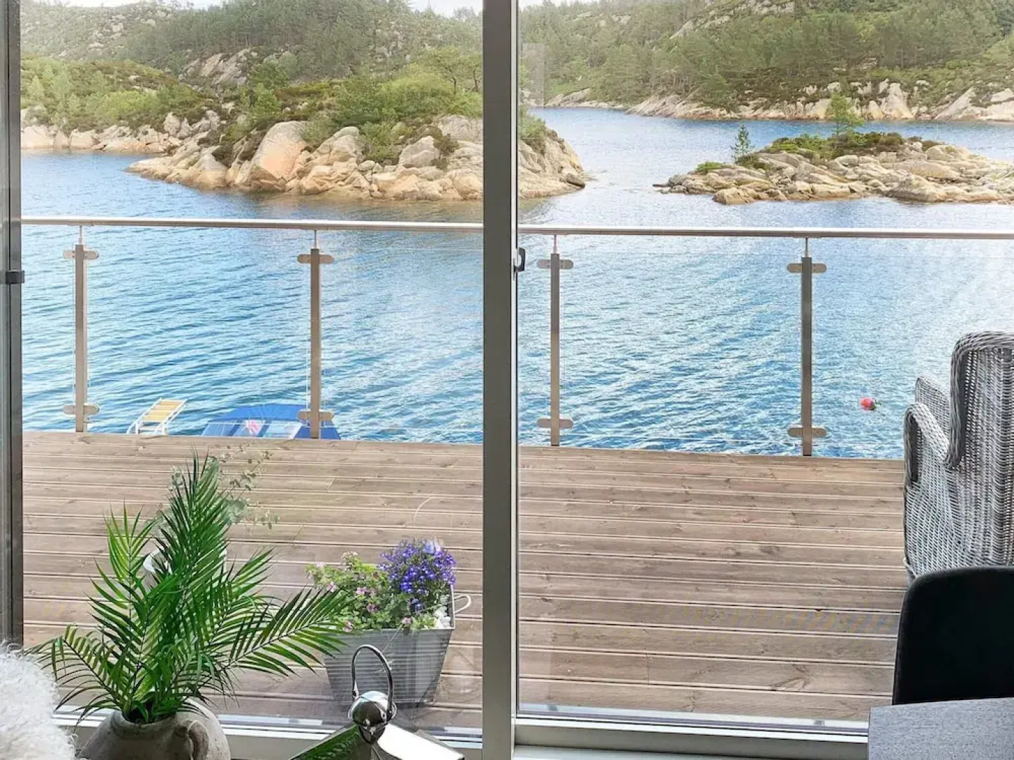 8 Person Holiday Home in Urangsvag
