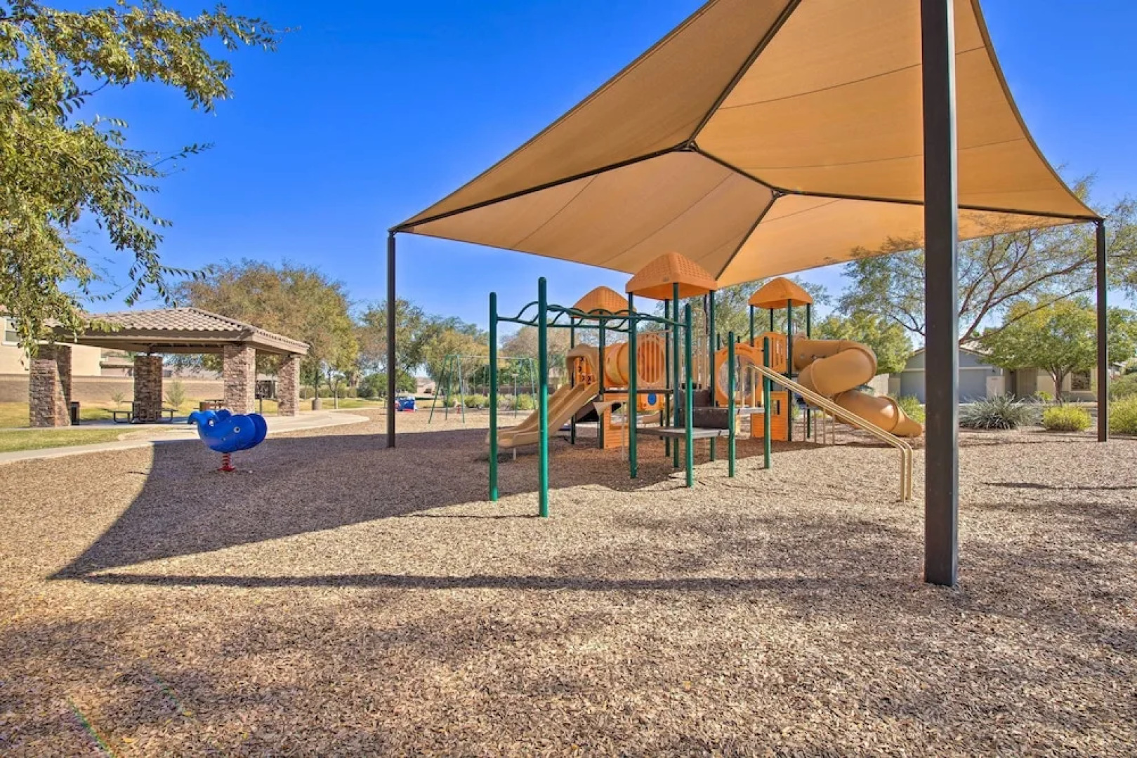 Private Pool & Patio: Home in Surprise!