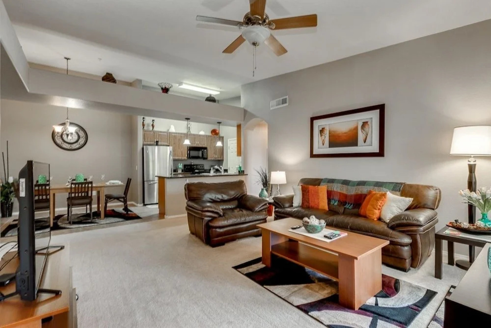 Southern #2055 2 Bedrooms 2 Bathrooms Condo