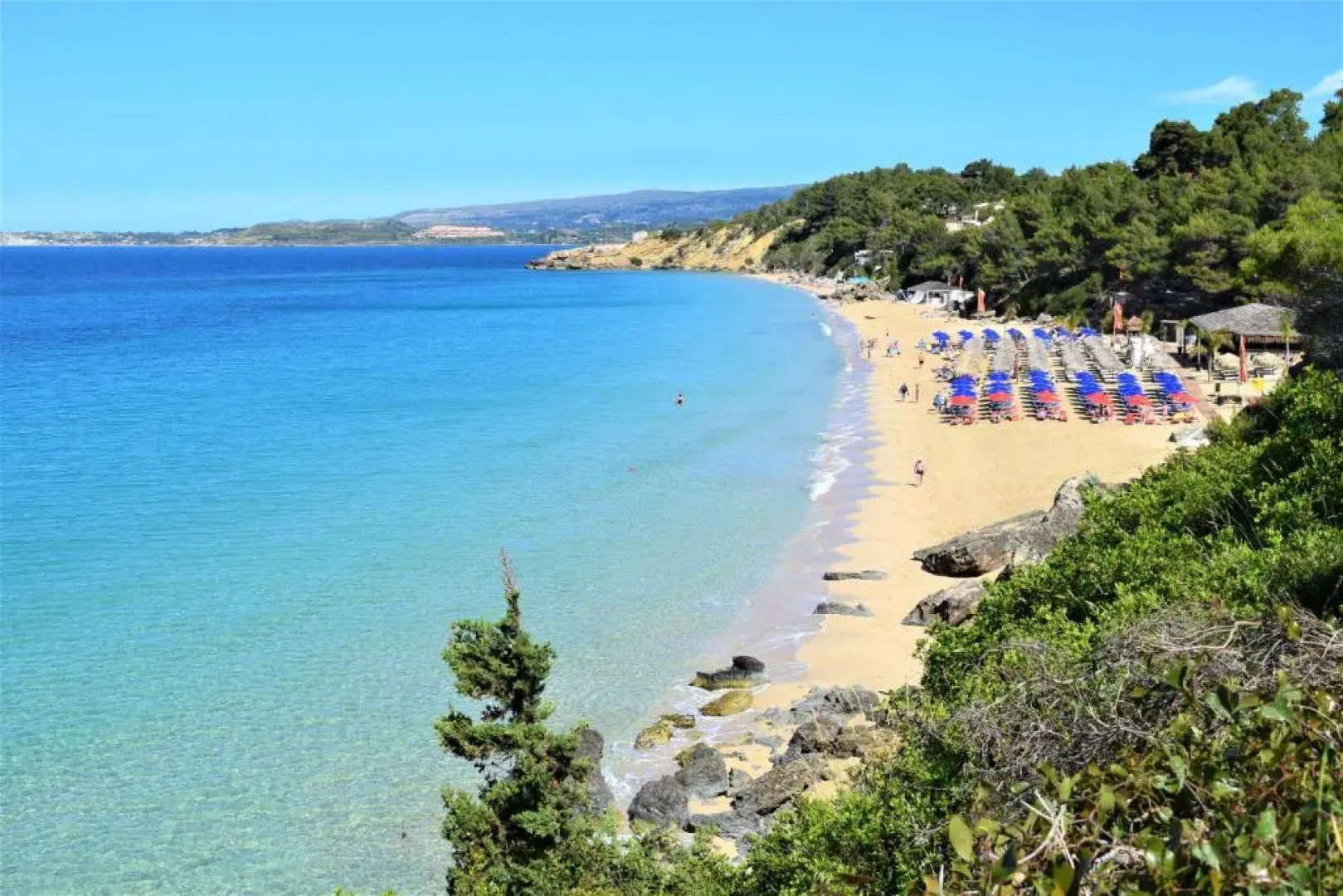 Simatos Apartments and Studios