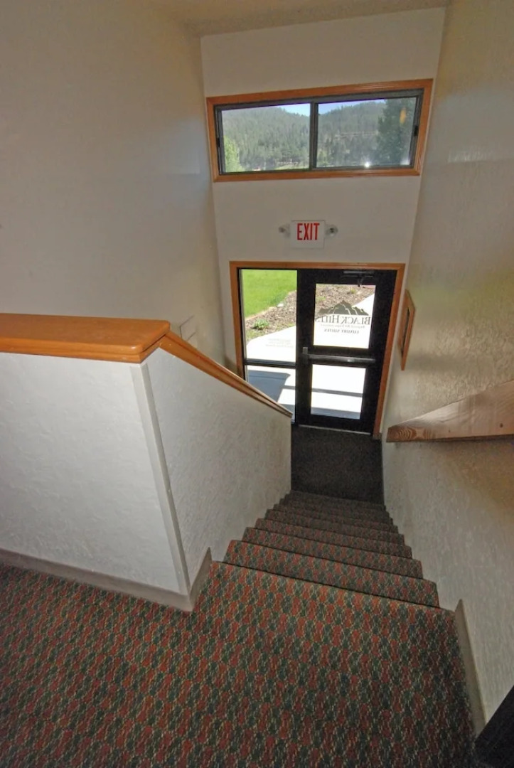 EverSpring Inn & Suites Hill City