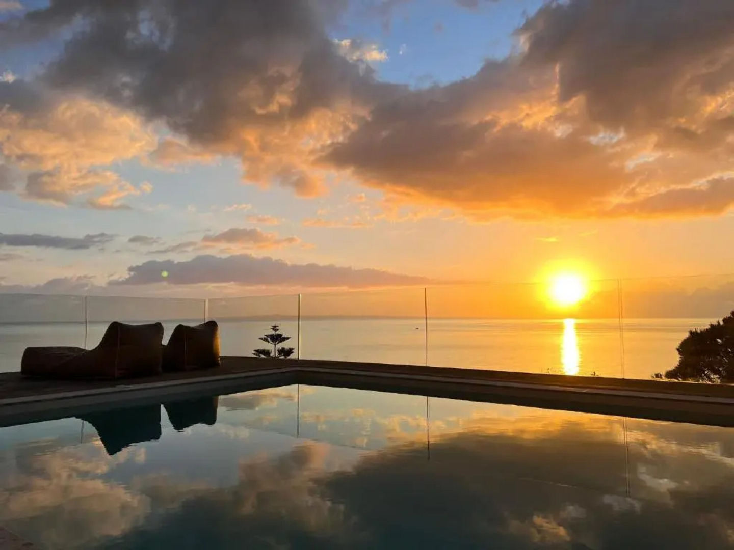 Sueño LUXURY VILLA 180 Iconic Sea View